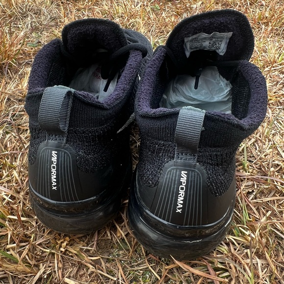 CLEAN Nike size 10 Womens Air Vapormax 2023 Flyknit Black shoes - Picture 6 of 10